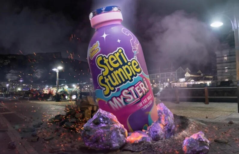 We made this larger-than-life sized bottle for Steri Stumpie's launch of their Mysteri flavour